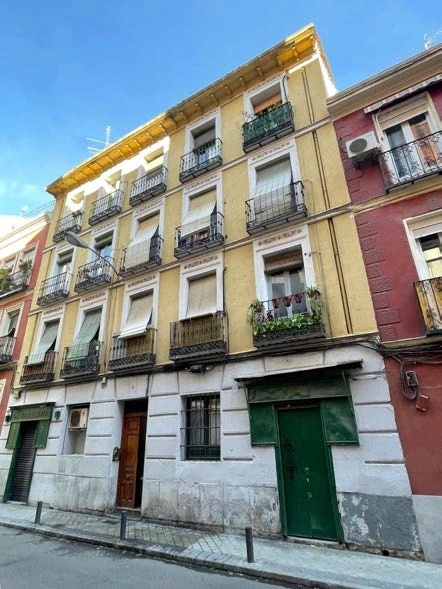 Fachada · Fotografía incluida en el anteproyecto
